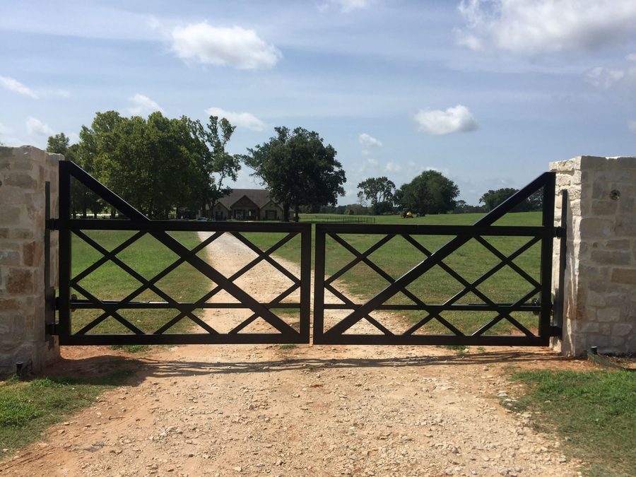 Ornate Style of this Gate adds a sophisticated accent to your property.